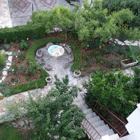 Lovely In With Wifi Omis