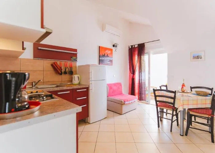 Lovely In With Wifi Apartman *