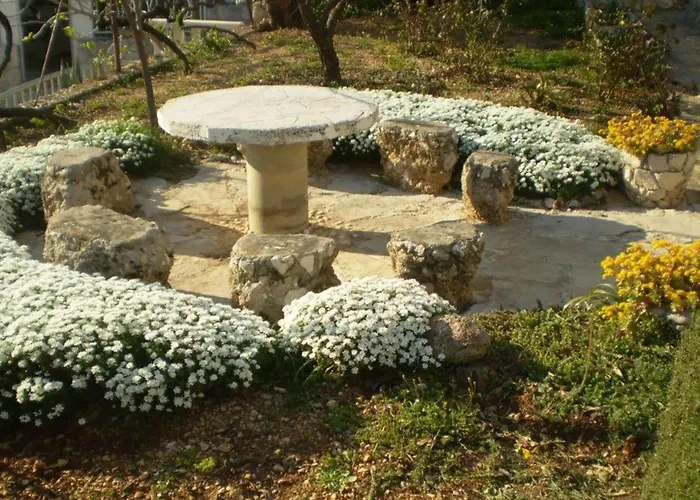 Lovely In With Wifi Apartman Omis